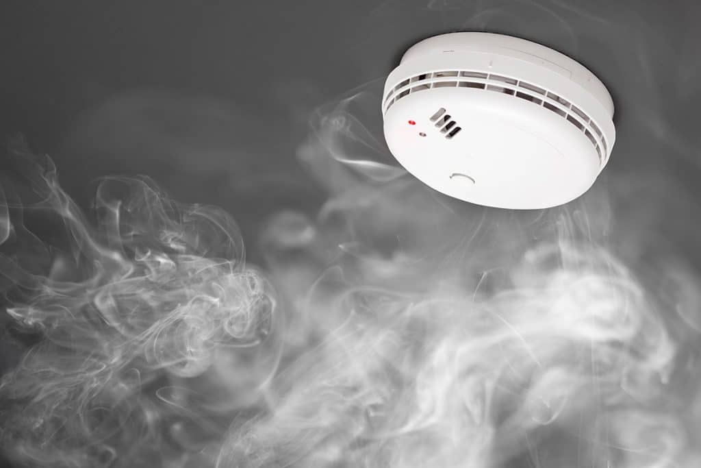 smoke alarm fire safety precaution